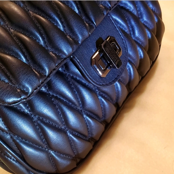 NEW: BADGLEY MISHKA QUILTED CROSSBODY BAG - Picture 7 of 13
